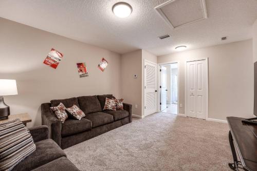 Χώρος καθιστικού στο Jennings Townhome