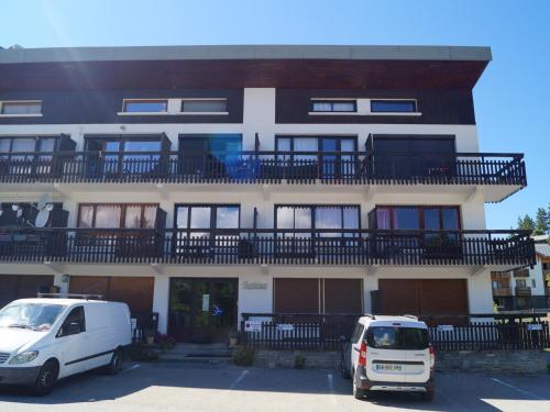 Photo de la galerie de l'établissement Studio lumineux 4 pers à Pra Loup 1600, proche navette gratuite – Résidence Chanteloup - FR-1-165A-6, à Uvernet