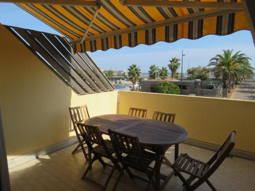 Appartement T2 à Sète - Terrasse, Loggia, Front de Mer, Parking Privé - FR-1-472-121