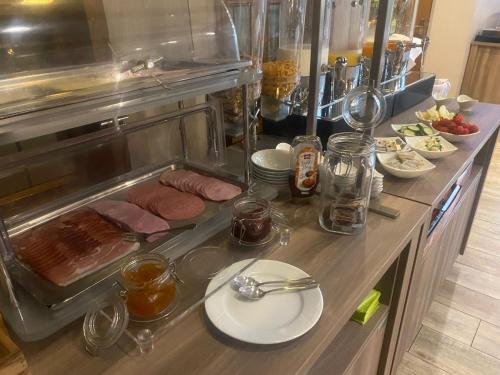 Jídlo v hotelu nebo okolí