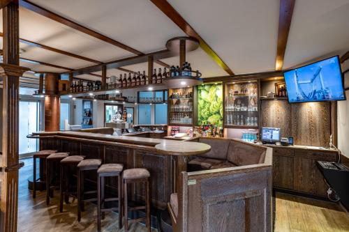 Lounge oder Bar in der Unterkunft Hotel-Restaurant Kolpinghaus