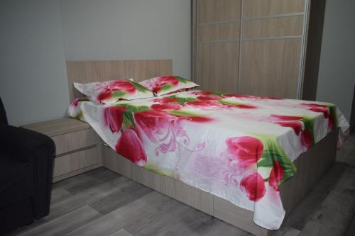 Ένα ή περισσότερα κρεβάτια σε δωμάτιο στο Apartament Parc Central RHBM