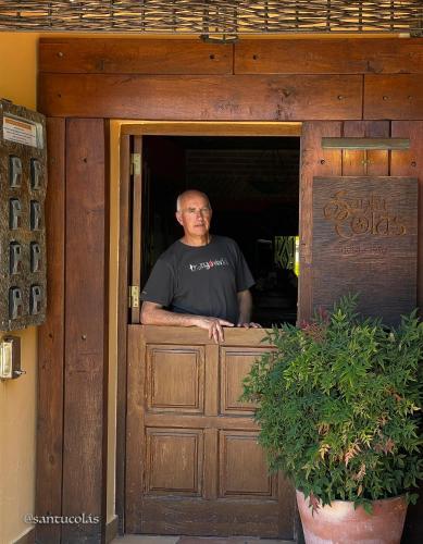 Επισκέπτες που μένουν στο Santu Colás