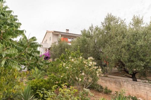 Studio Apartman Mirakul