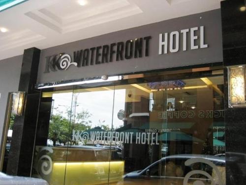 Certifikát, hodnocení, plakát nebo jiný dokument vystavený v ubytování KK Waterfront Hotel