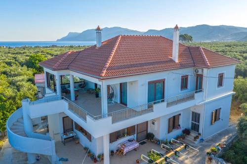 Foto dalla galleria di Ianthe Apartment a Kíssamos