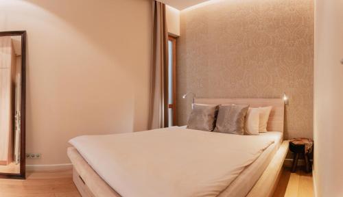 Кровать или кровати в номере Luxury Flat Near Castle Hill