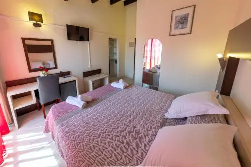 Brit Hotel Confort Hélios Agde photo 38