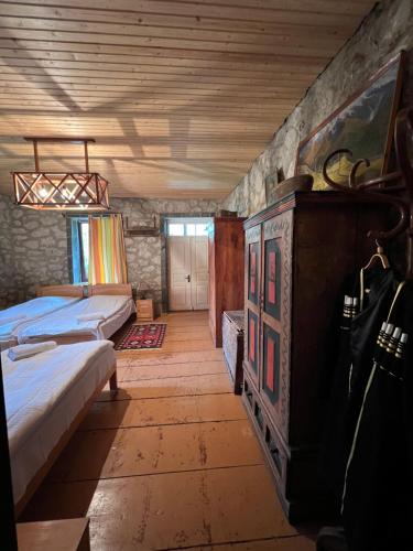 Un ou plusieurs lits dans un hébergement de l'établissement Mushkudiani Manor