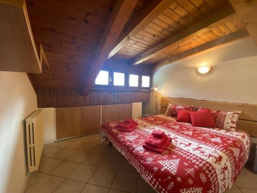 Łóżko lub łóżka w pokoju w obiekcie Casa Belvedere
