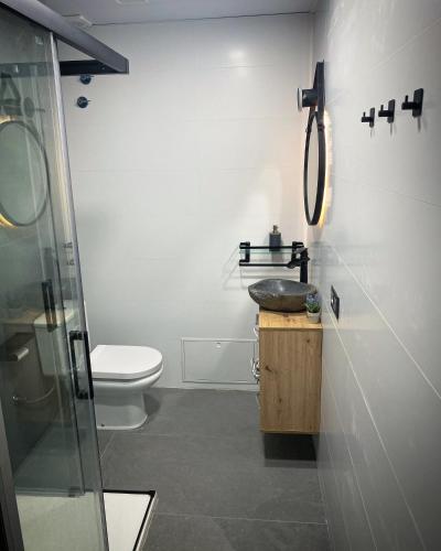 Aparta suite la nuitにあるバスルーム