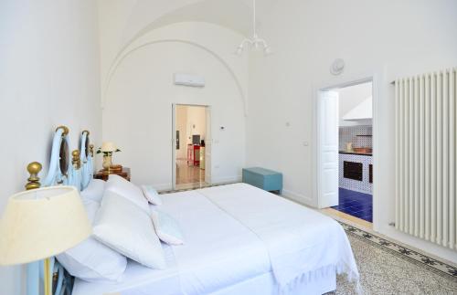Galeriebild der Unterkunft Palazzo Greco - Luxury Apartments with sea-view in Ostuni