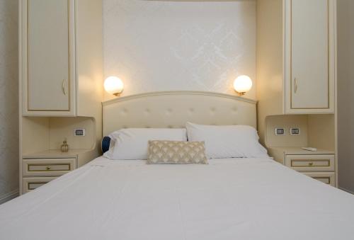 Gallery image of Piccolo di Piazza di Spagna Suites in Rome