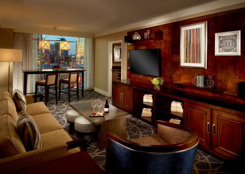 Omni Nashville Hotel Image