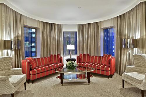 The Omni King Edward Hotel Image