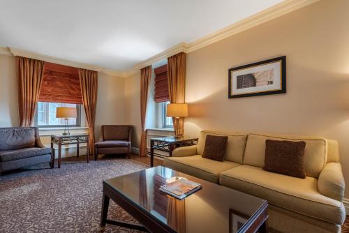 Omni William Penn Hotel Image