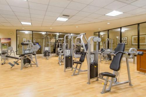 a gym with treadmills and elliptical machines at Boston Omni Parker House Hotel in Boston