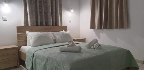 GEORGE & ELENA APARTMENTS