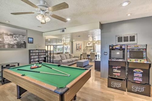 San Jose Retreat with Pool Table and Arcades!