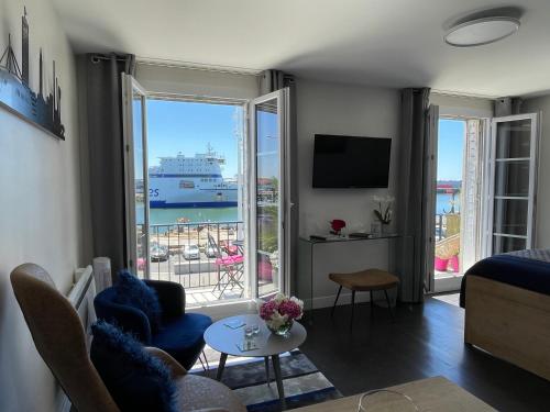 Imagen de la galería de "L'ancre" Studio Perret Pleine vue mer, en Le Havre