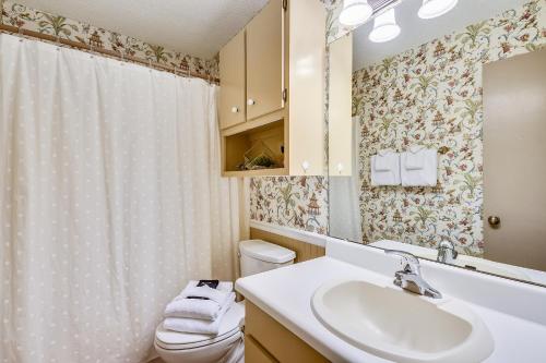Liberty Beach by Book That Condo – Photos 3