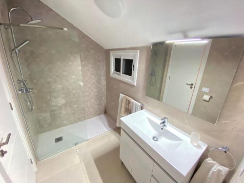 Parque Santiago II Two Bedrooms with Amazing Views