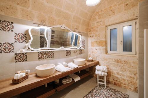 Ένα μπάνιο στο Villa Sardella