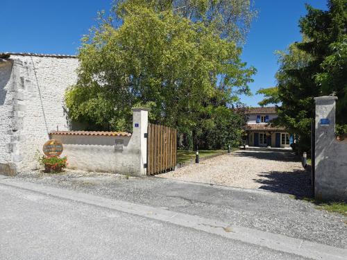 Φωτογραφία από το άλμπουμ του L'Ancienne Distillerie σε Segonzac