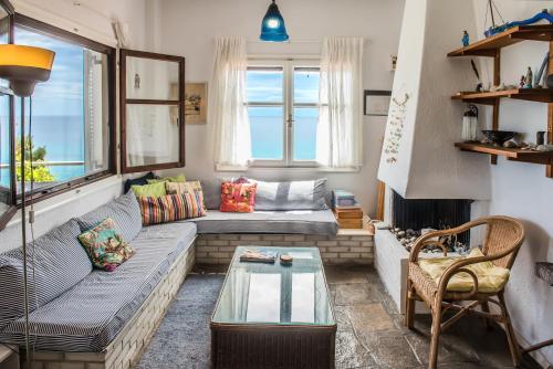 Istumisnurk majutusasutuses #Mola Home by halu! Villas