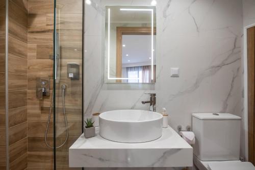 Kúpeľňa v ubytovaní ammos suites