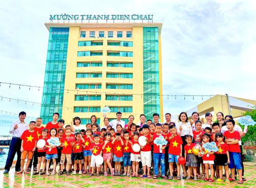 Επισκέπτες που μένουν στο Muong Thanh Dien Chau Hotel