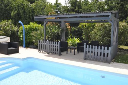 Piscina di L'Escale Dordogne o nelle vicinanze