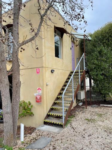 Budova, kde se motel nachází