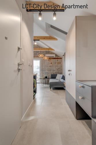 LCT City Design Apartment