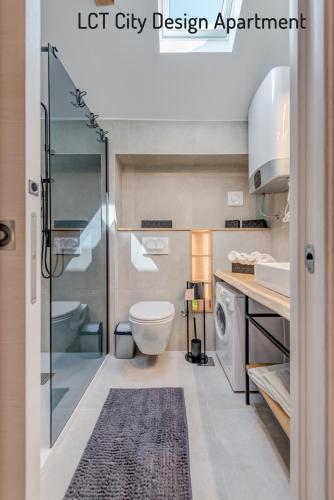 LCT City Design Apartment