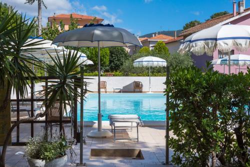 Bazén v ubytování Murè Hotel Numana nebo v jeho okolí