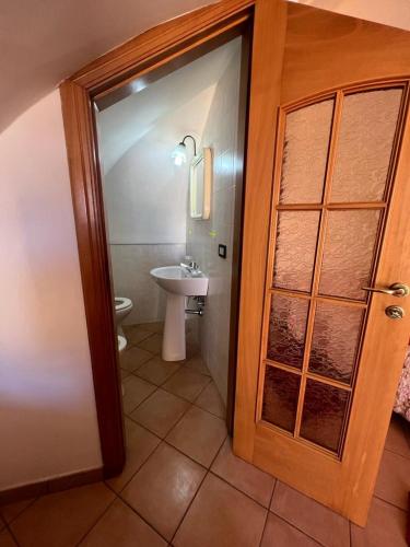 Ένα μπάνιο στο Villa Bebe'