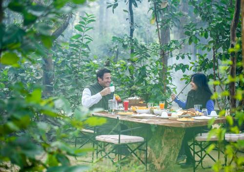 Tetamu yang menginap di Kanha Jungle Lodge