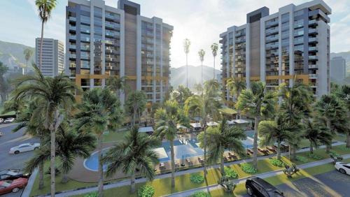 La Casa Airport House with A Nice Pool