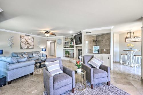 a living room with a couch and two chairs at Lakeview Blue Oasis in Hot Springs Lake Access in Hot Springs