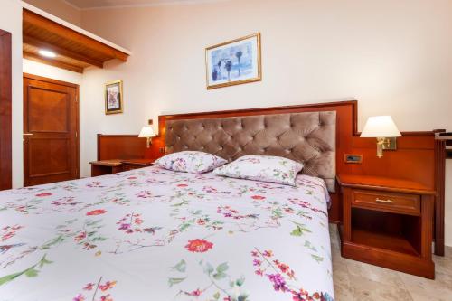 En eller flere senge i et værelse på Luna Tsuki Six