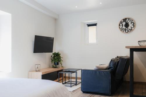 Gallery image of Superbe Loft Balneo Hammam #5 in Embrun