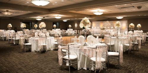 Restaurace v ubytování Clarion Hotel Concord-Walnut Creek
