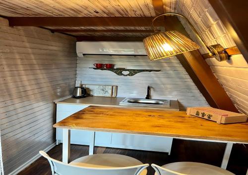 Dapur atau dapur kecil di Kadifeli Konak Hotel & Bungalow