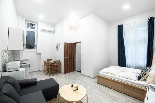 City Center Quiet Flat 1052 Budapest, Károly körút 12 kép - 3
