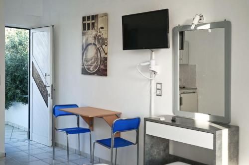 DM Apartments