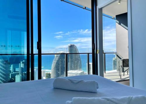 Gallery image of Brand new luxury OceanView 2beds apt 40F in Gold Coast