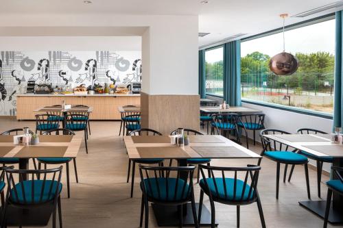 Restaurace v ubytování Alma Health & Spa Retreat