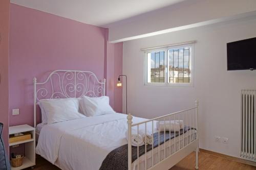 Cozy Studio in Koukaki Athens BY ZAIN
