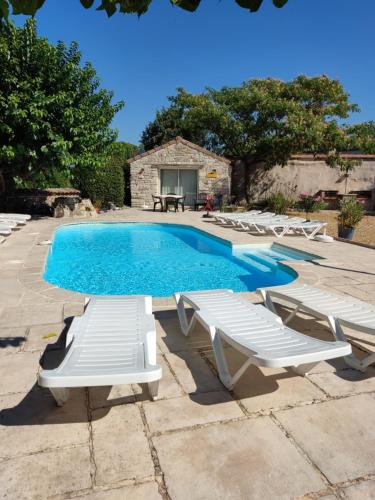 Ardèche les cigales, studio laurier